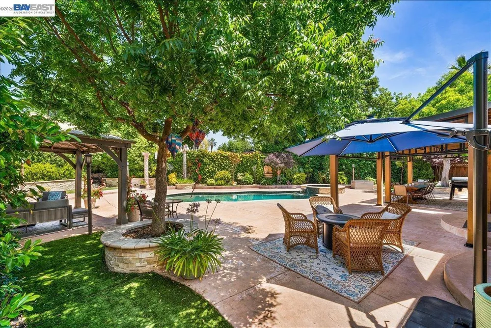 960 Kern Ct, Livermore, CA 94551