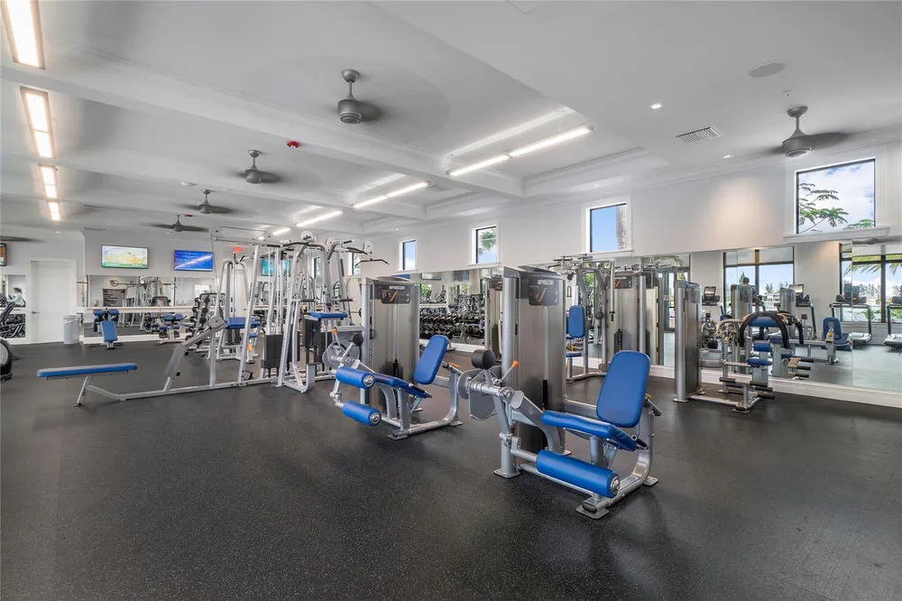 9245 W Parkland Bay Trail, Parkland, FL 33076