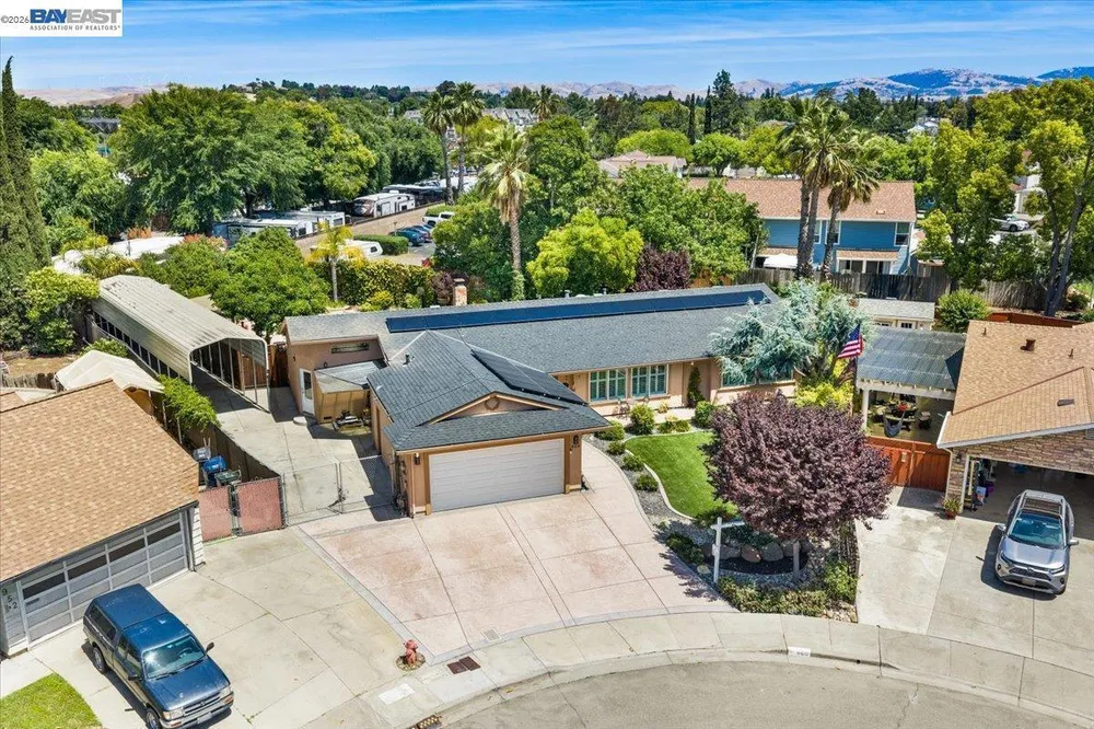 960 Kern Ct, Livermore, CA 94551