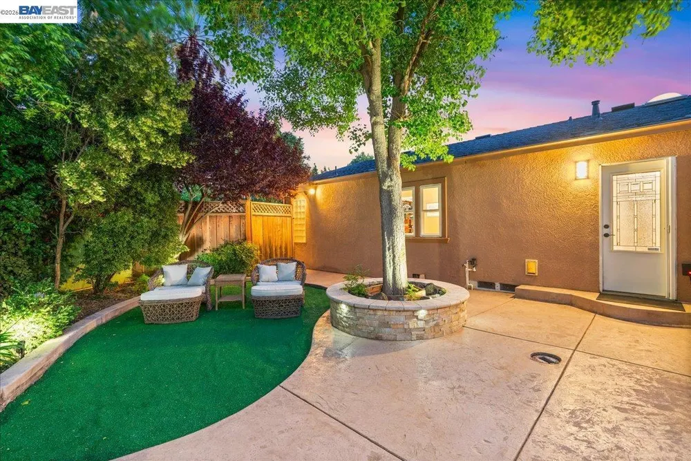 960 Kern Ct, Livermore, CA 94551