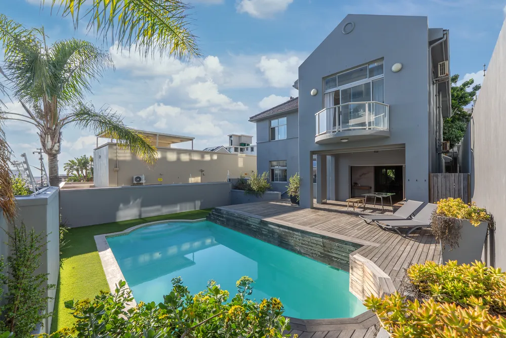 South Africa, Western Cape, Bantry Bay, Portman Road, 9