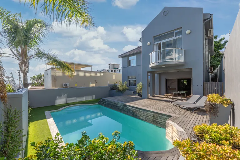South Africa, Western Cape, Bantry Bay, Portman Road, 9