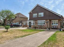 Marian Close, North Stifford, Grays photo