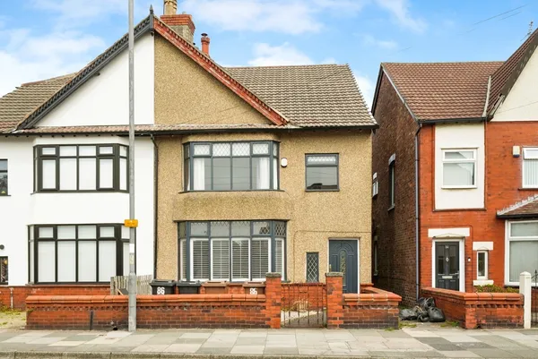Oxford Road, Waterloo, Merseyside, L22
