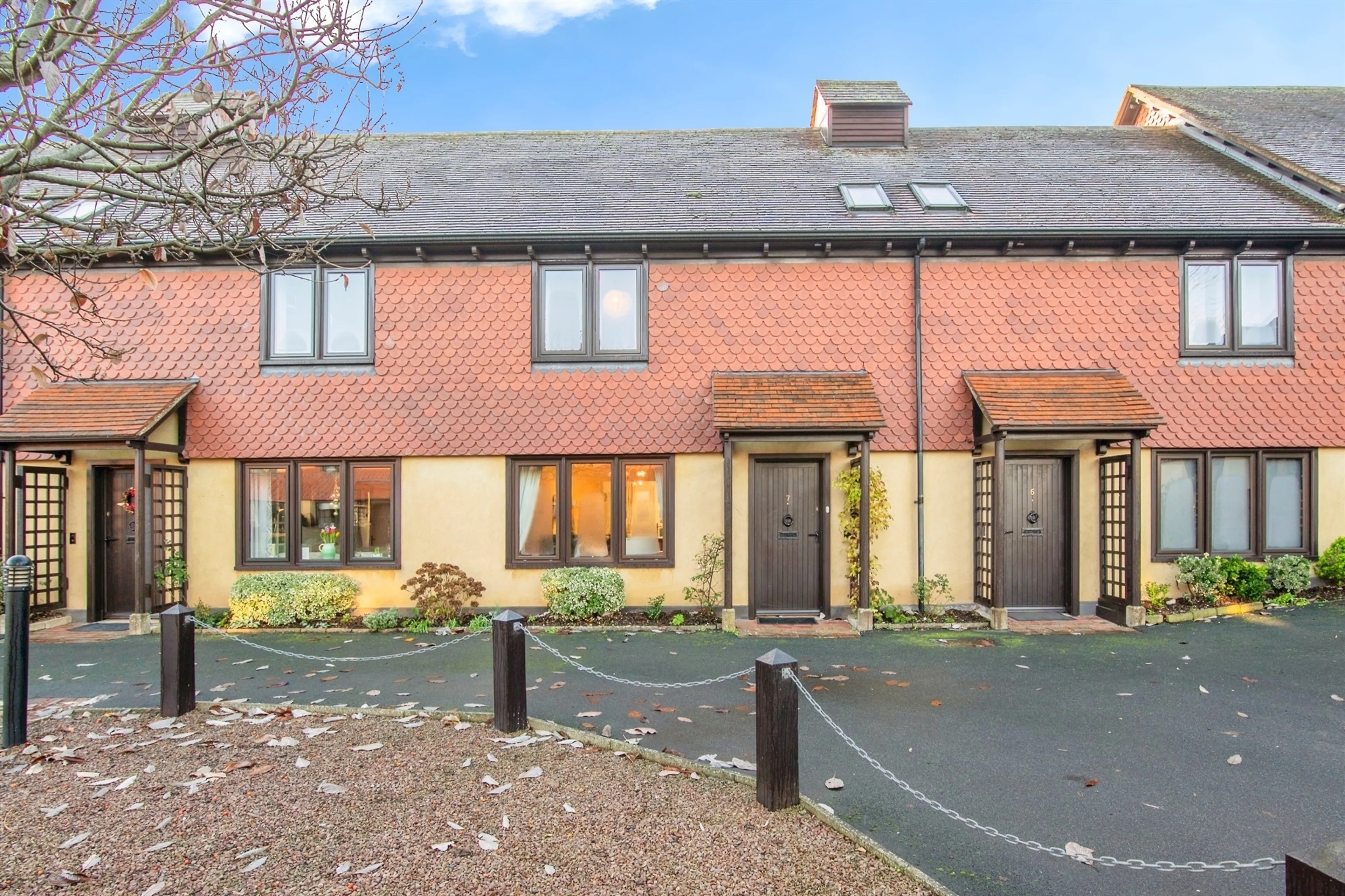 Property photo 0