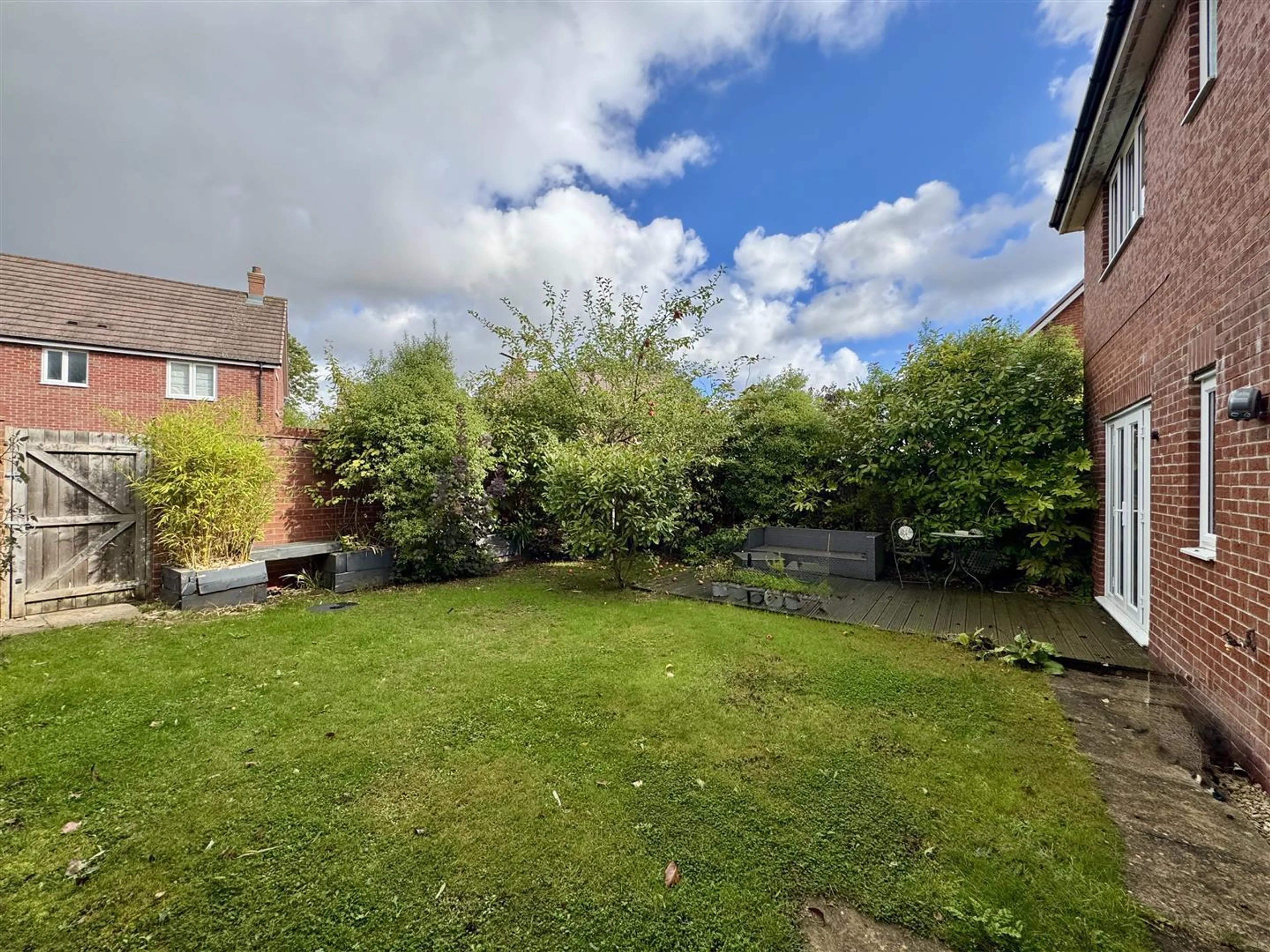 Property photo 25