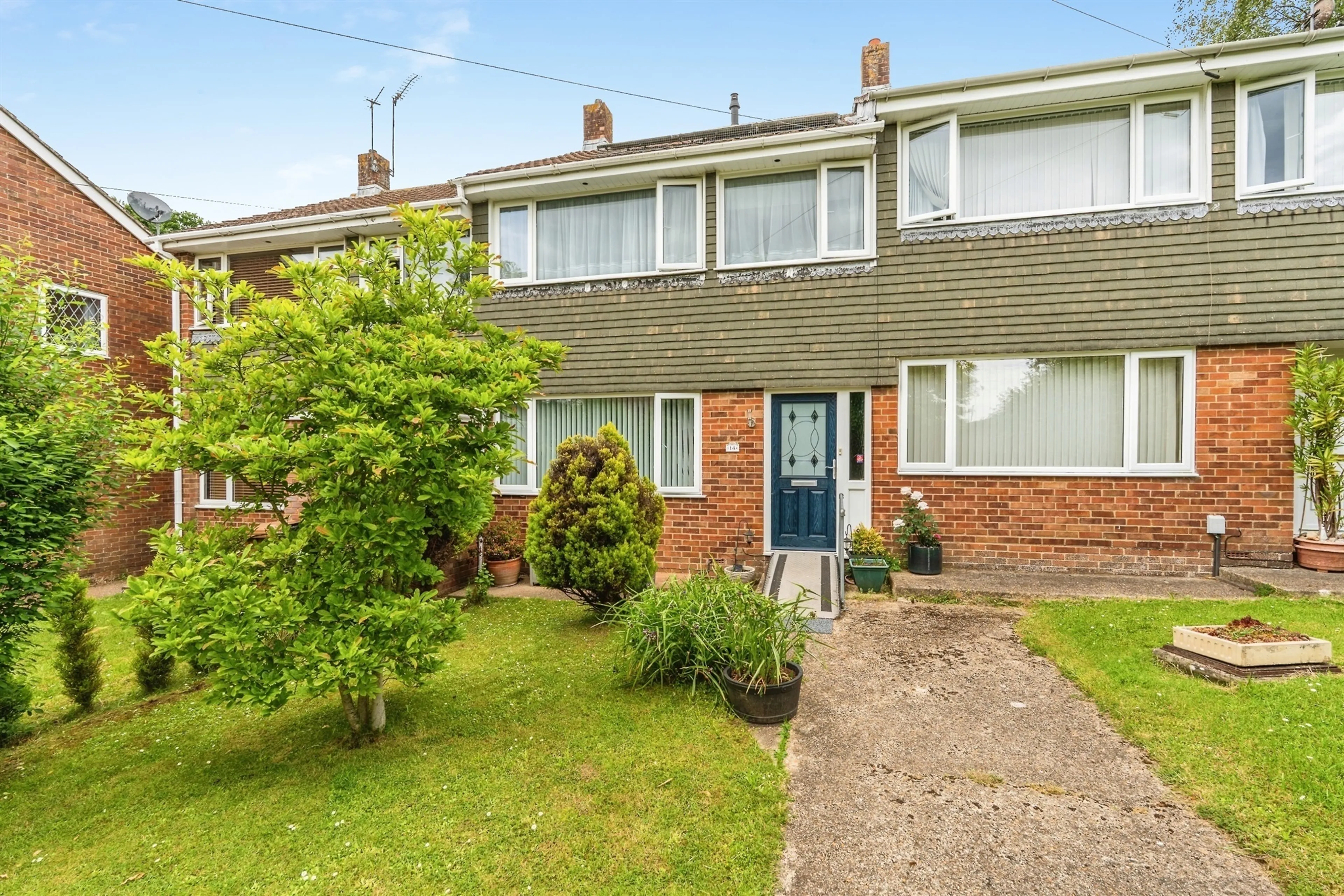 Property photo 0