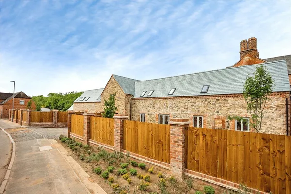 Grange Park Farm, Newstead Way, Lough...
