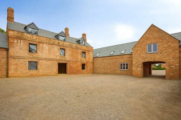 Grange Park Farm, Newstead Way, Lough...