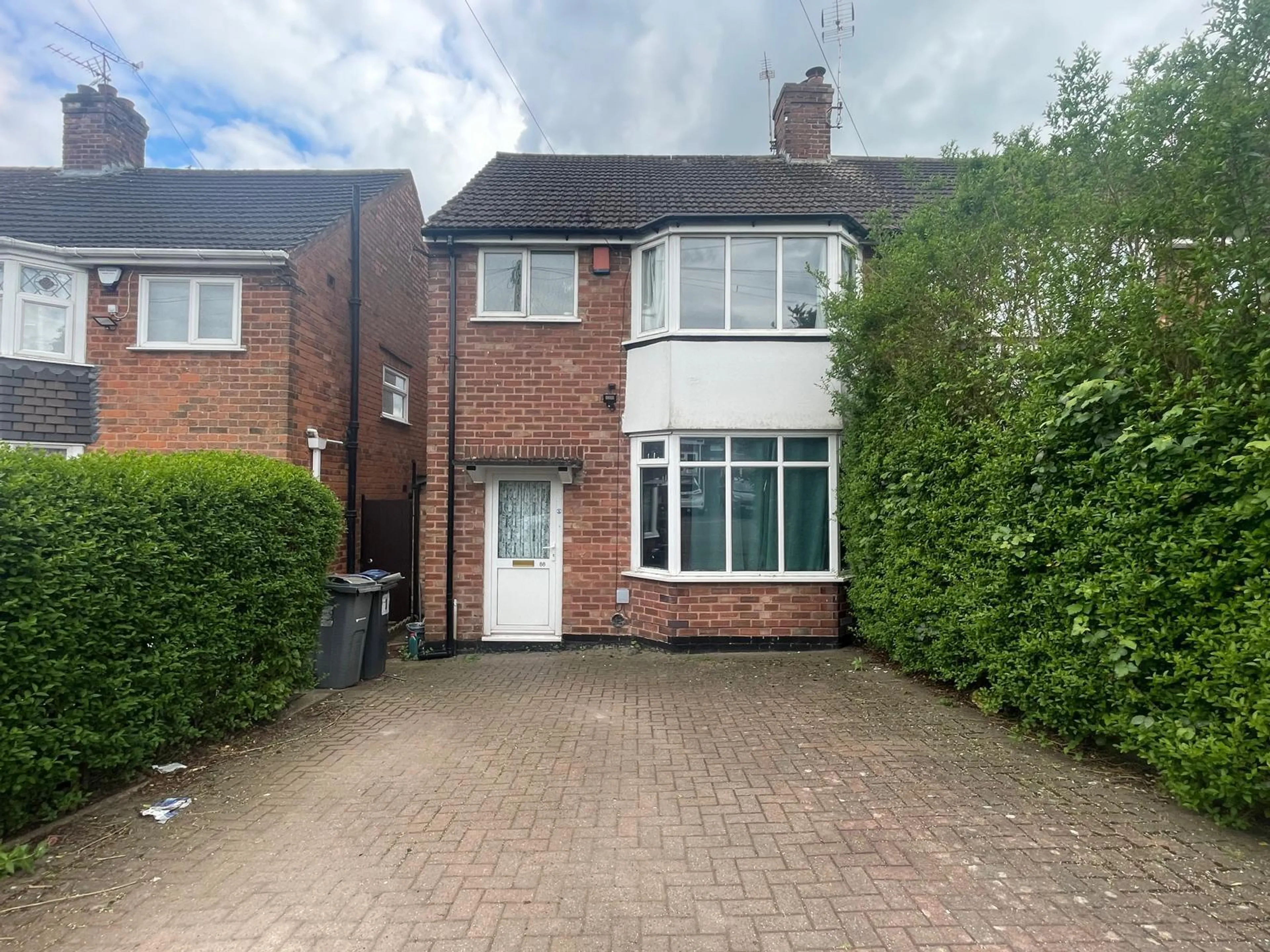 Property photo 0