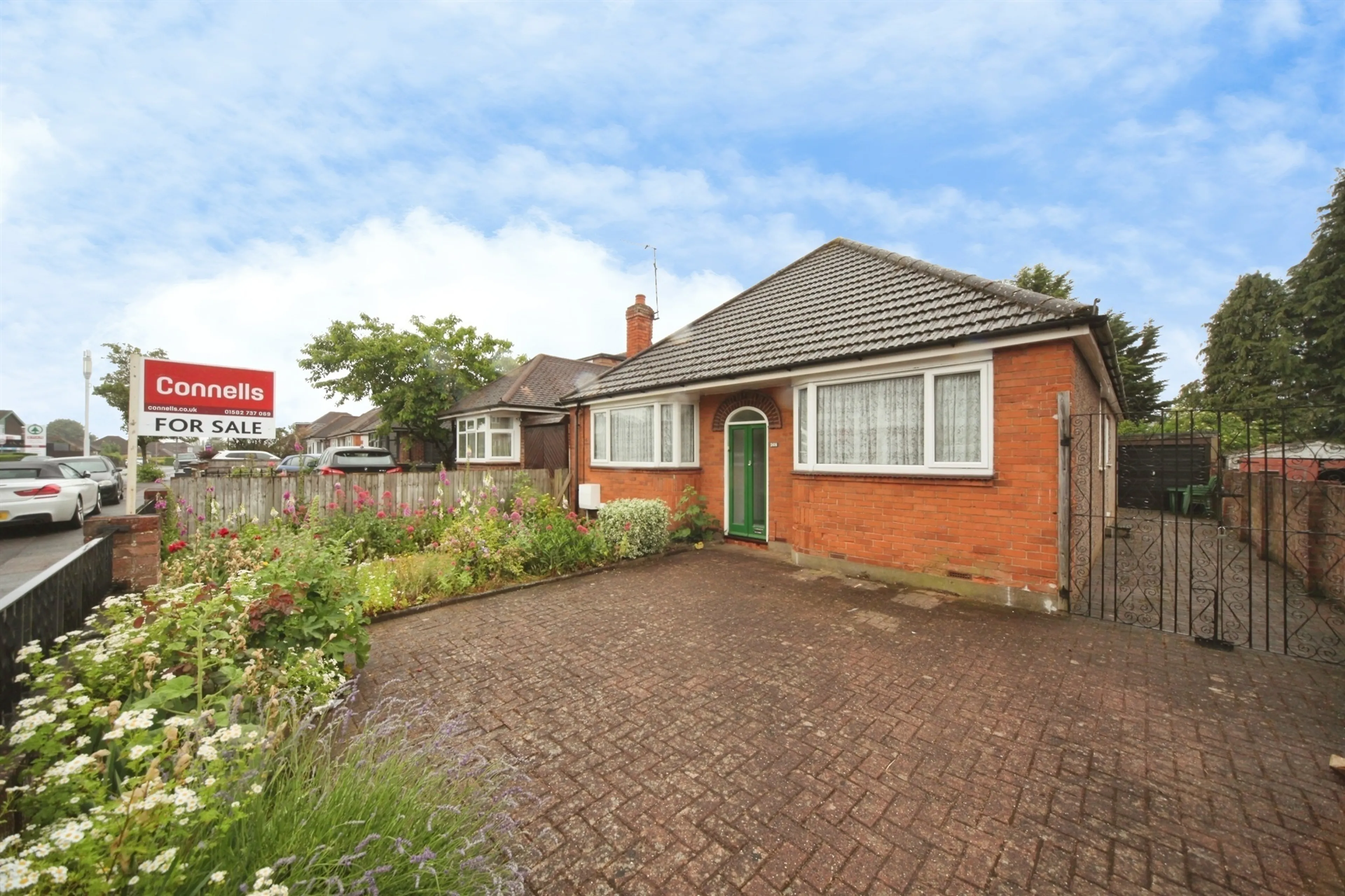 Property photo 0