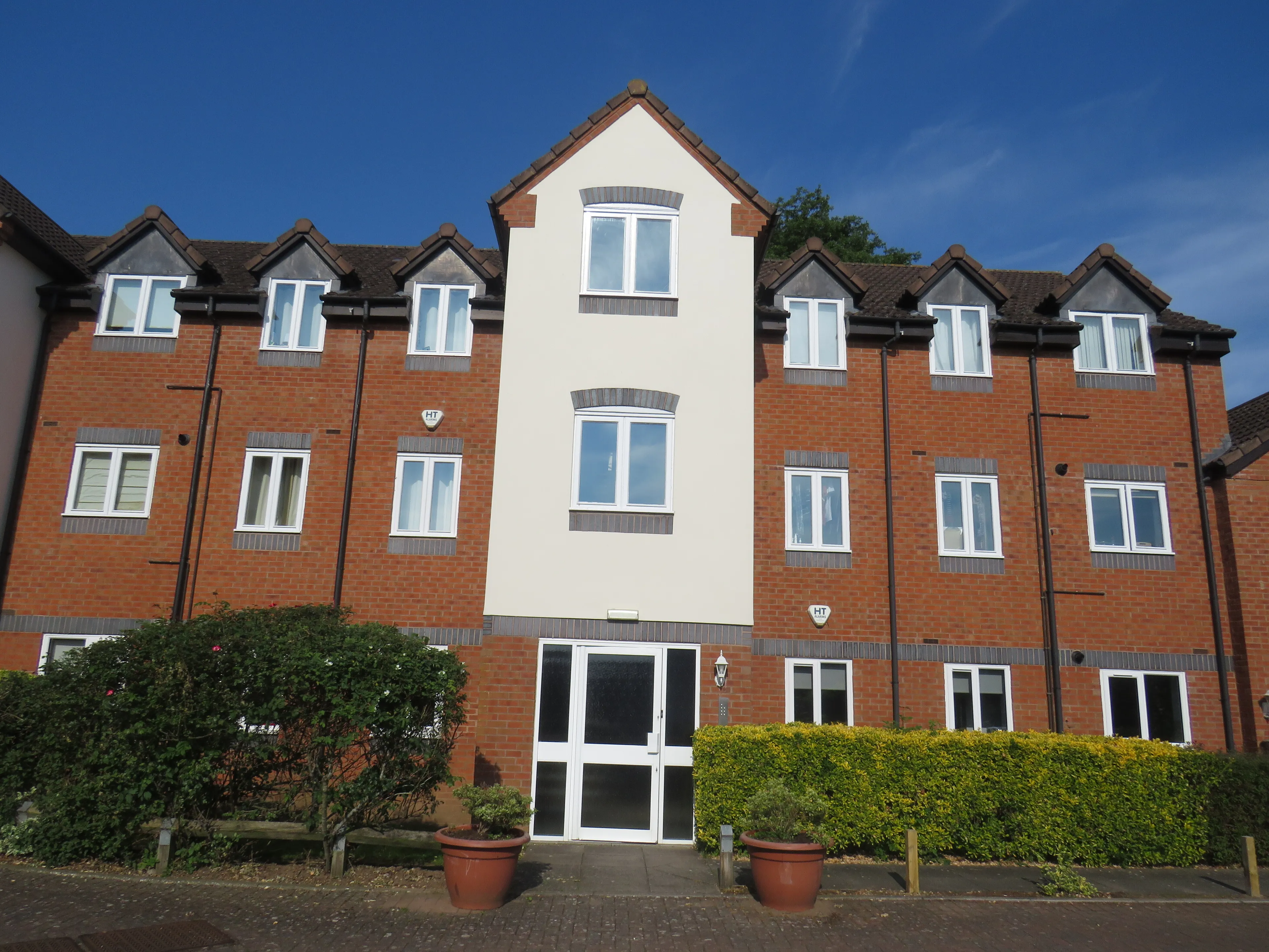 Property photo 0