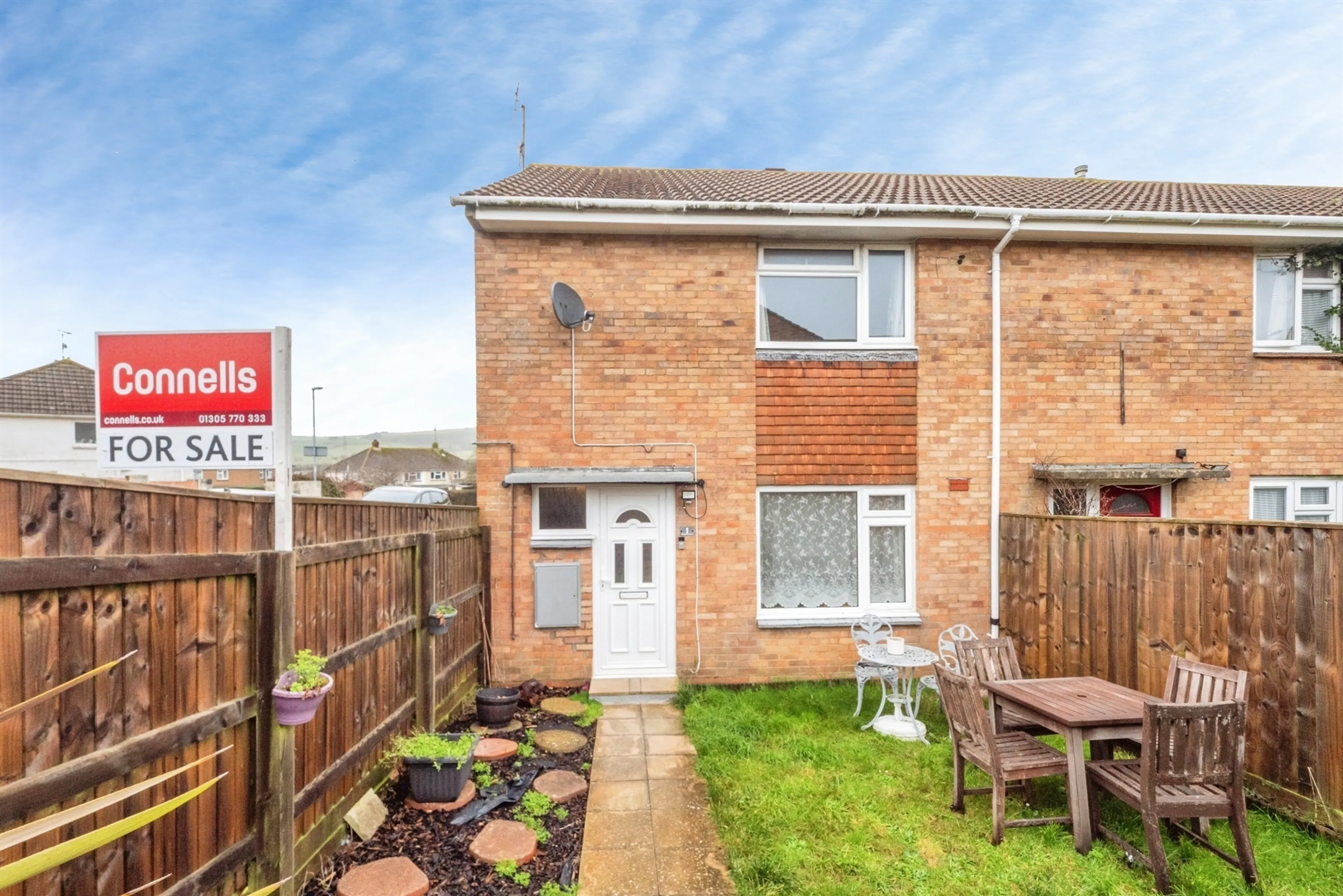 Property photo 0