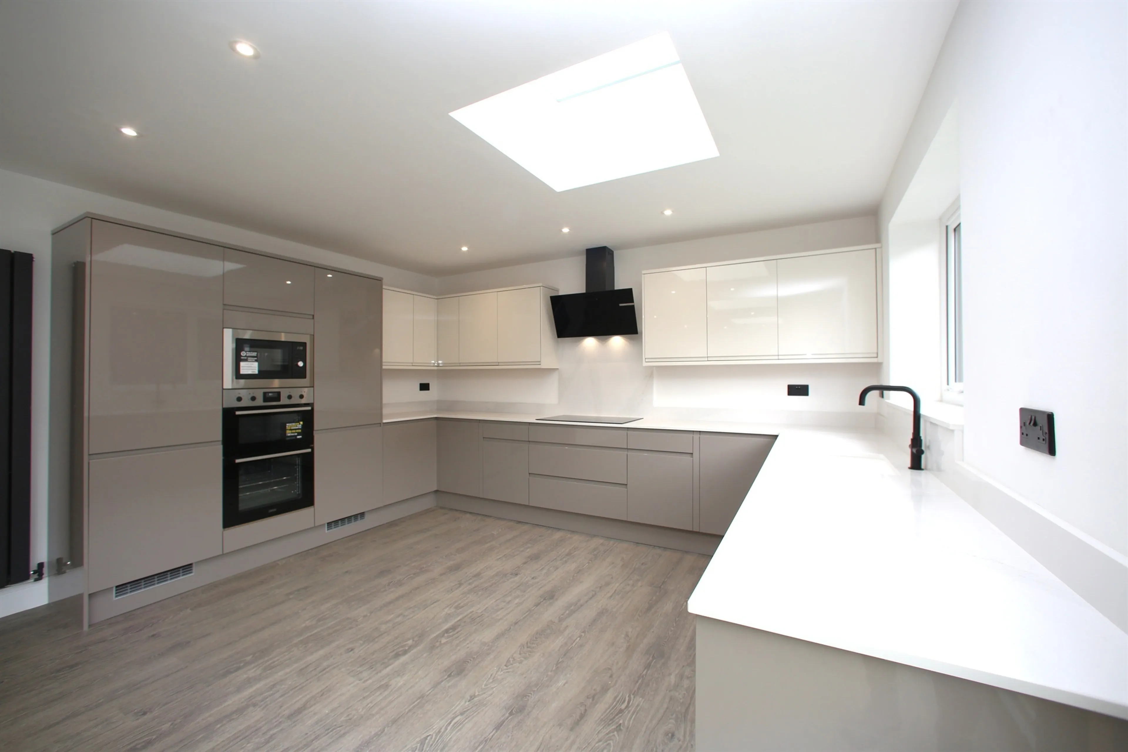 Property at Templegate Rise, Leeds