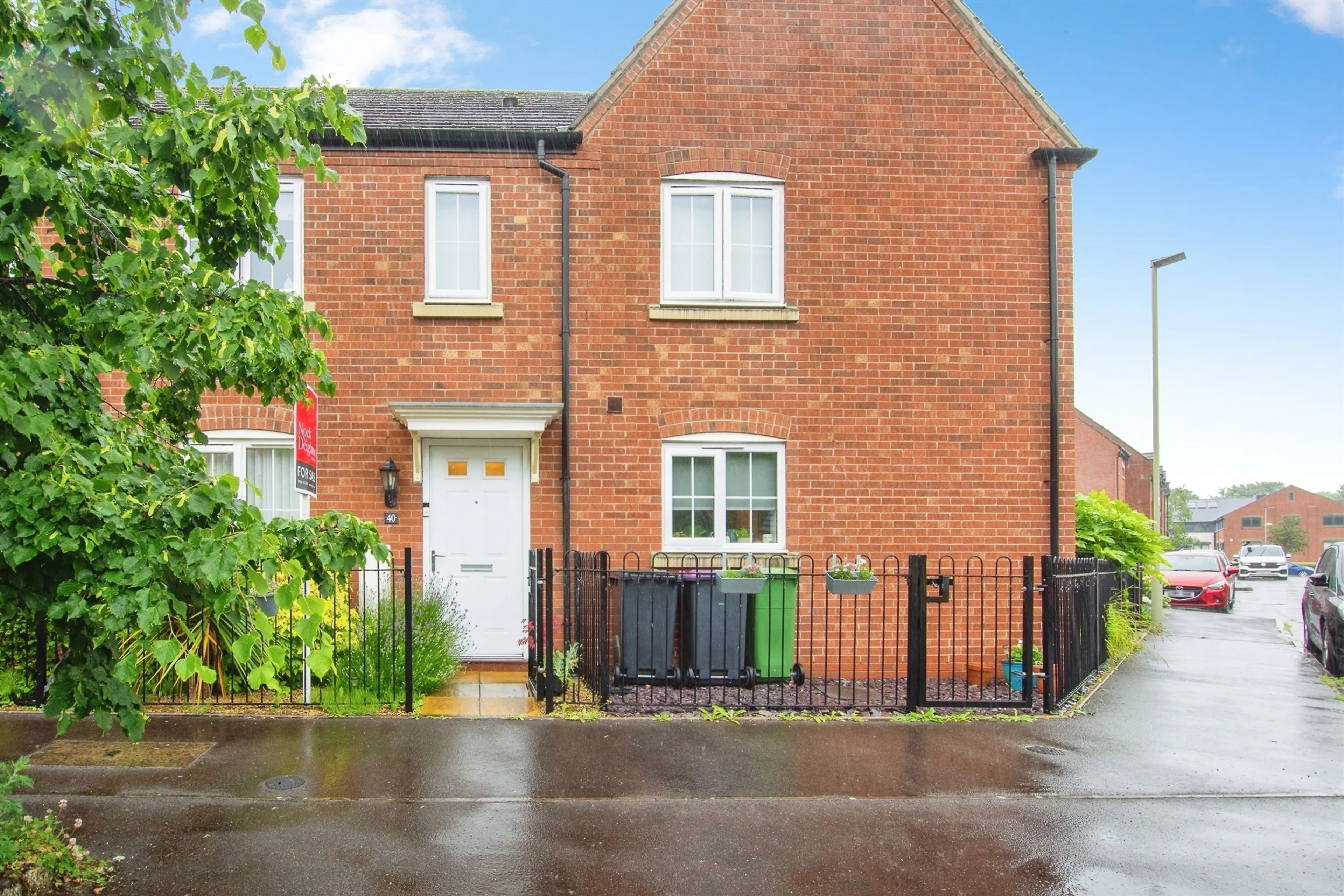 Property photo 0