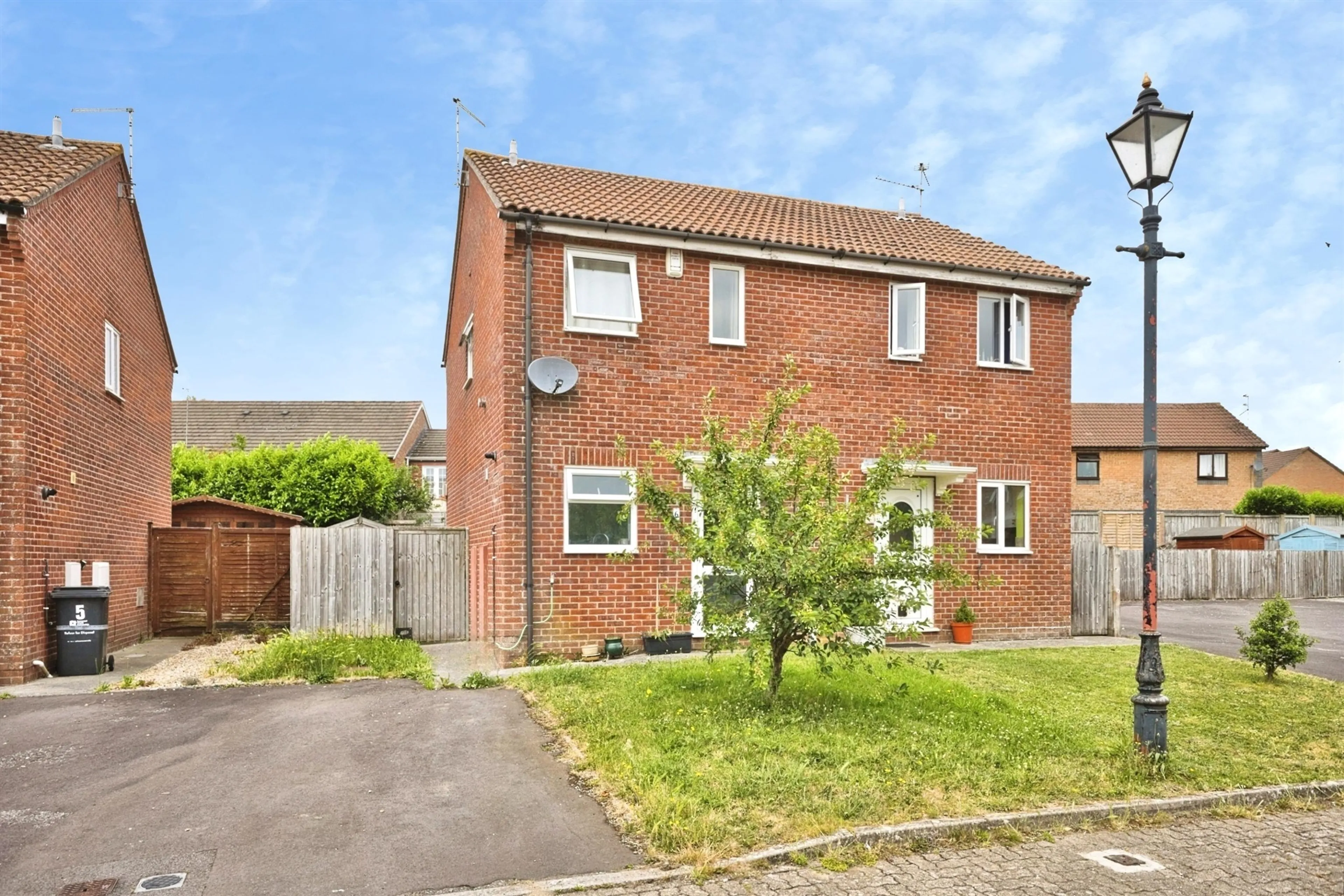 Property photo 0
