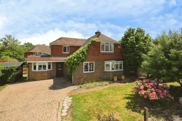 Cambridge Way, UCKFIELD, East Sussex,...