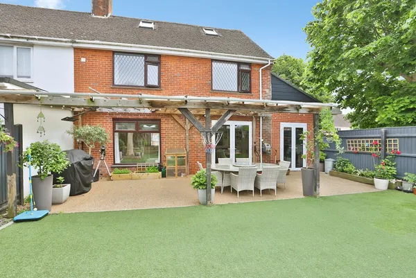 Draper Road, Christchurch, Dorset, BH23