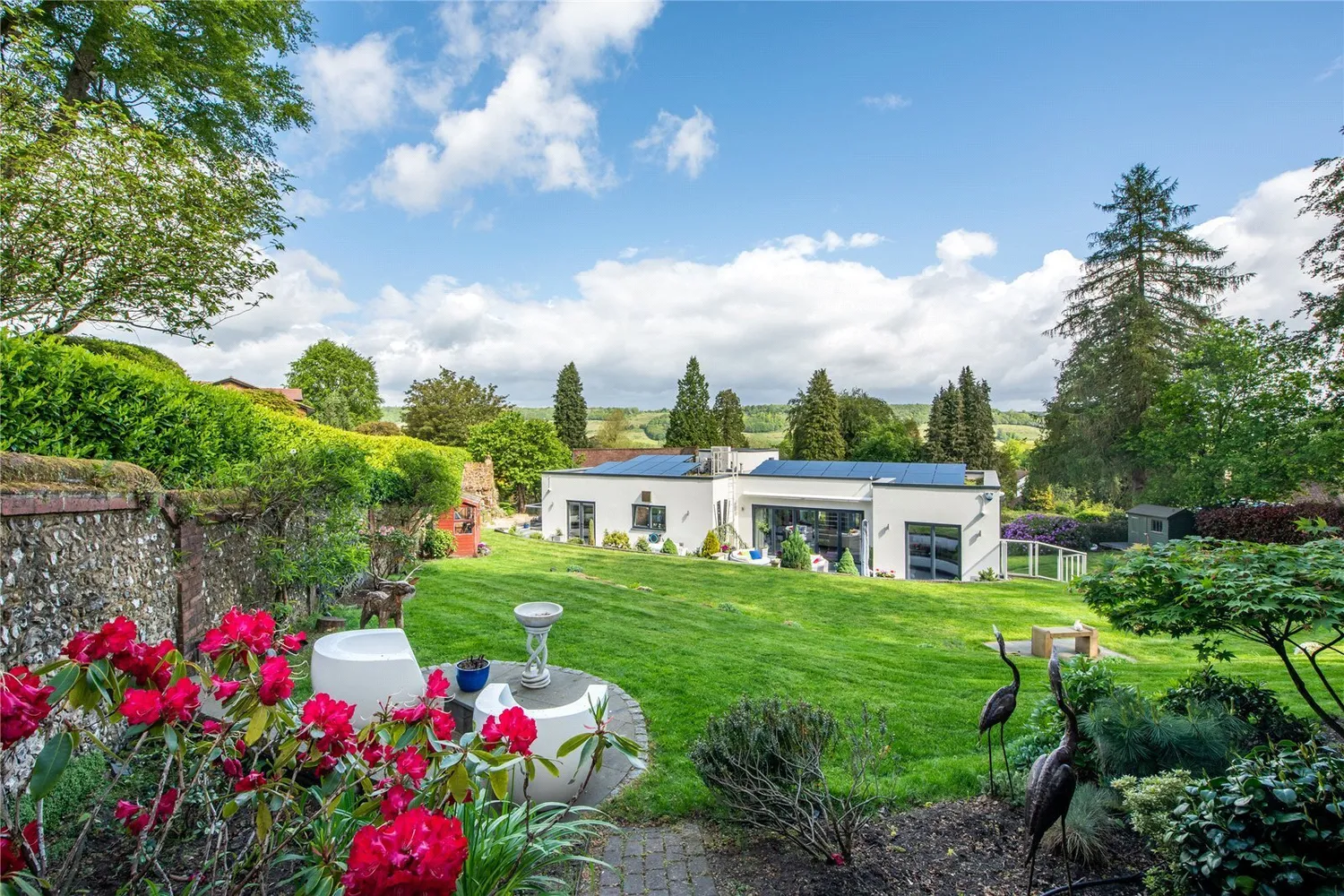 Broomfield Park, Westcott, RH4 photo 13