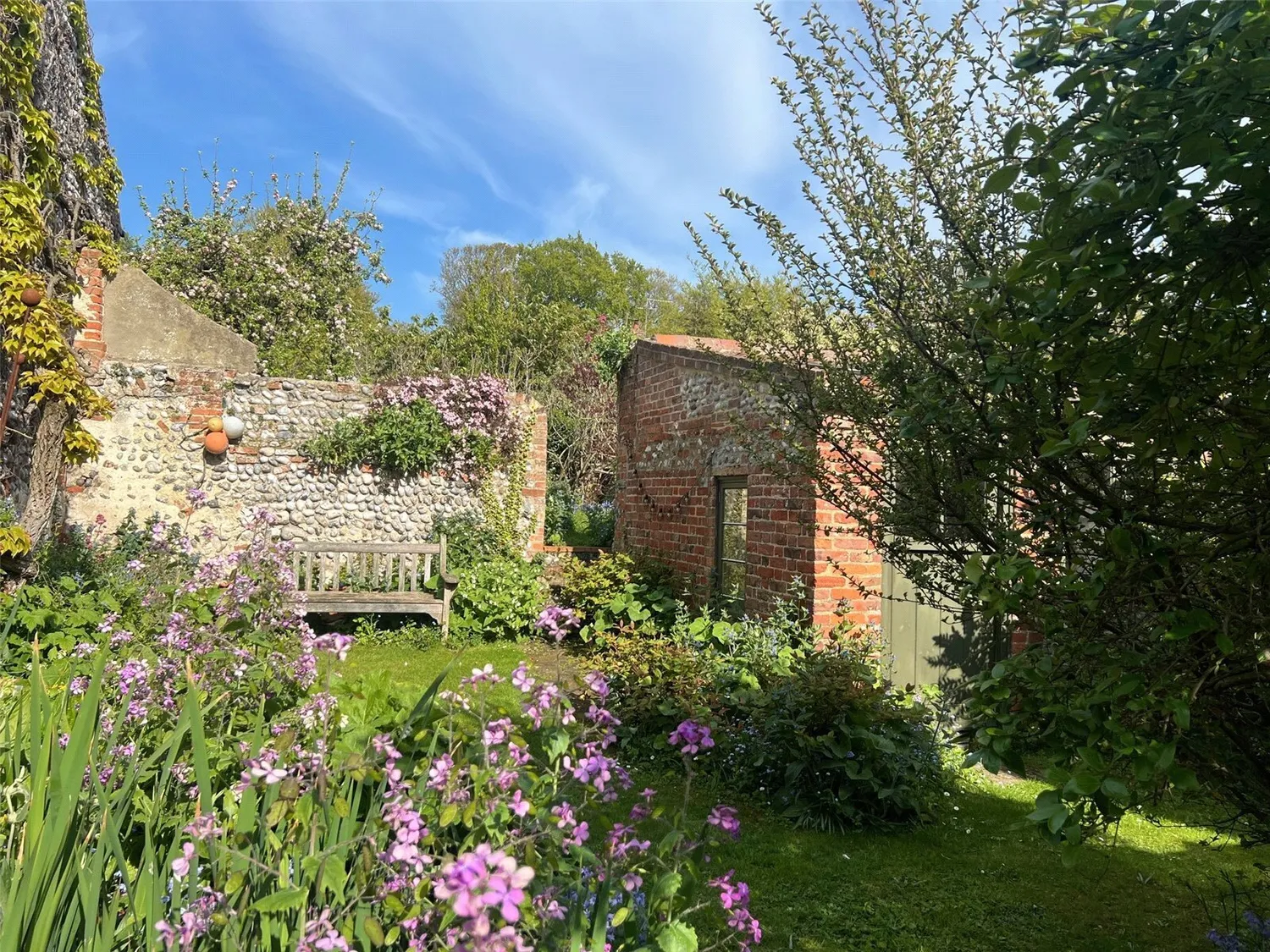 Wrights Yard, Cley, NR25 photo 19