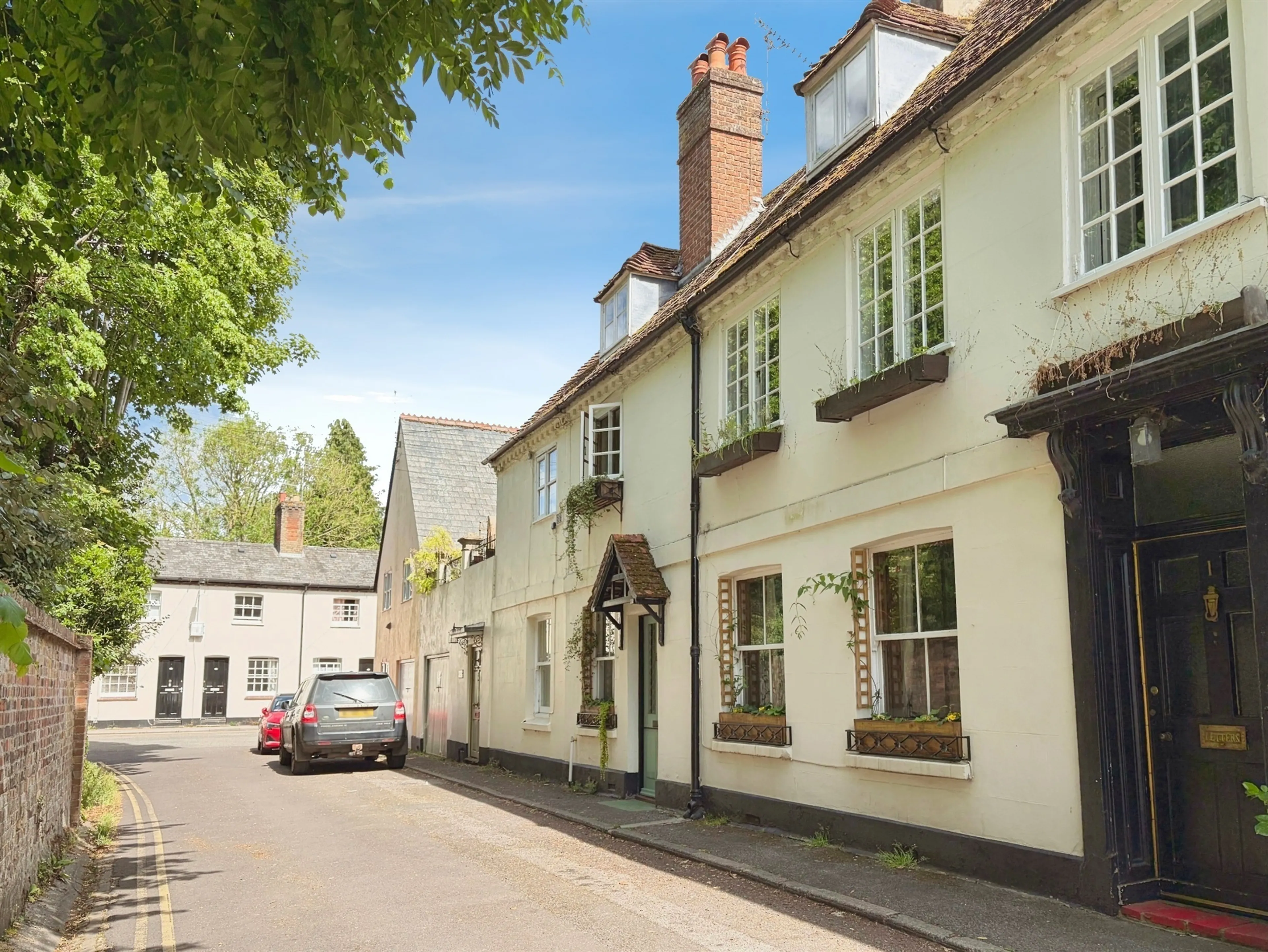 Property photo 0