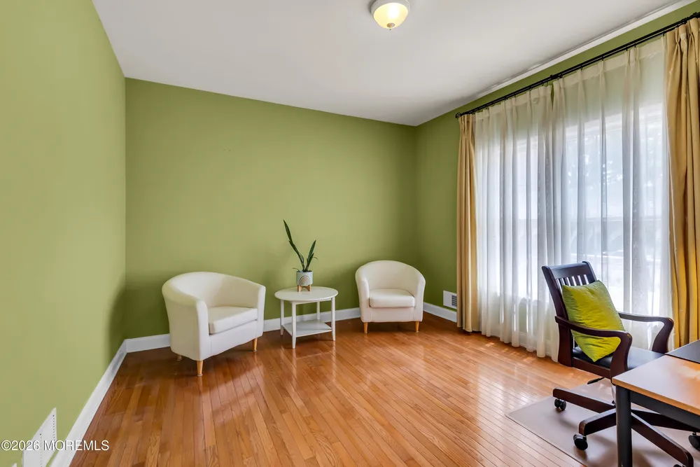 17 DIAMOND HILL ROAD, Marlboro, NJ 07746