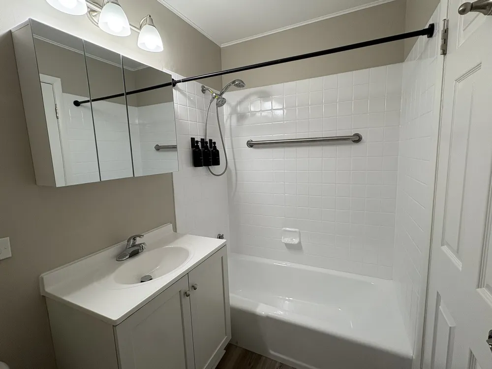 8816 N Western Ave, Des Plaines, IL 60016