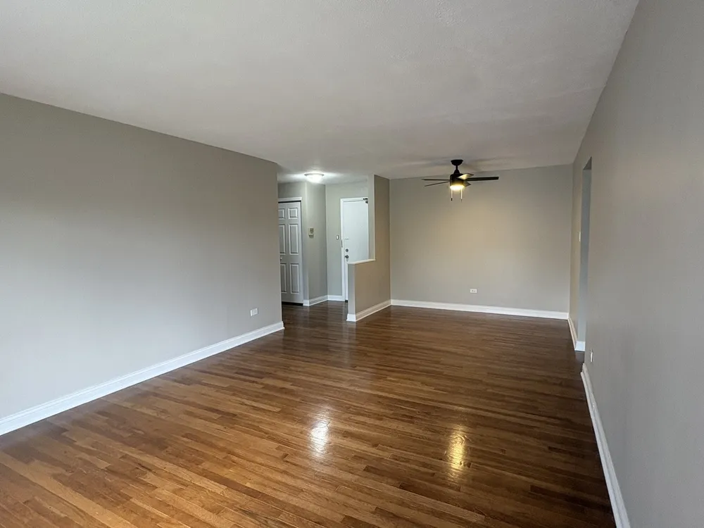 8816 N Western Ave, Des Plaines, IL 60016
