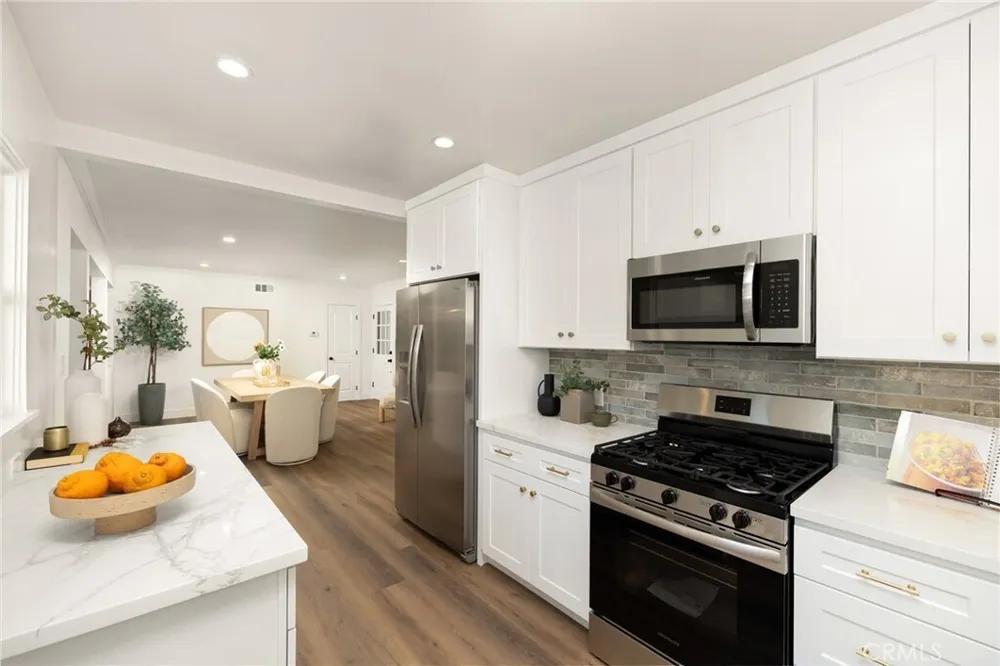10240 Nadine St, Temple City, CA 91780