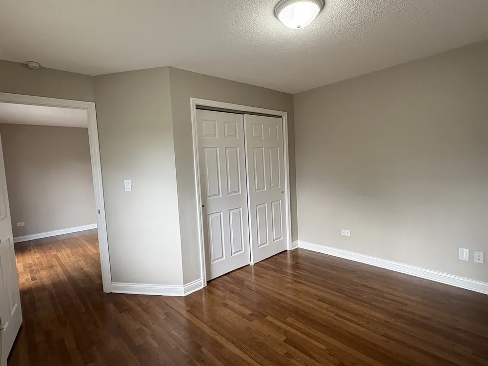 8816 N Western Ave, Des Plaines, IL 60016