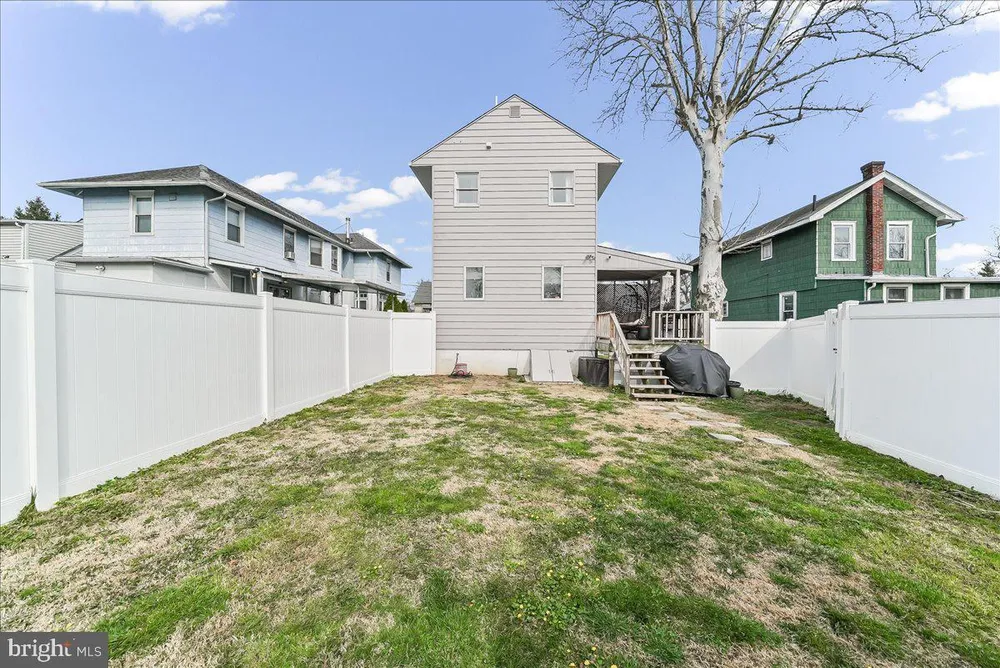 120 Lewis Ave, Lansdowne, PA 19050