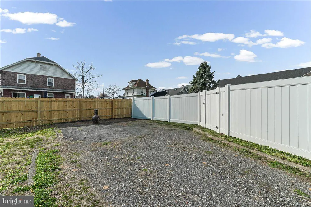 120 Lewis Ave, Lansdowne, PA 19050