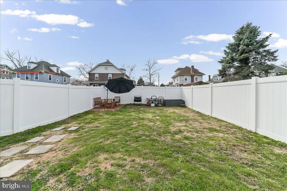 120 Lewis Ave, Lansdowne, PA 19050