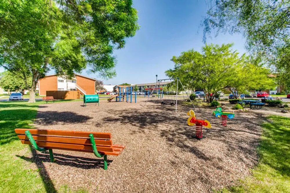 8816 N Western Ave, Des Plaines, IL 60016