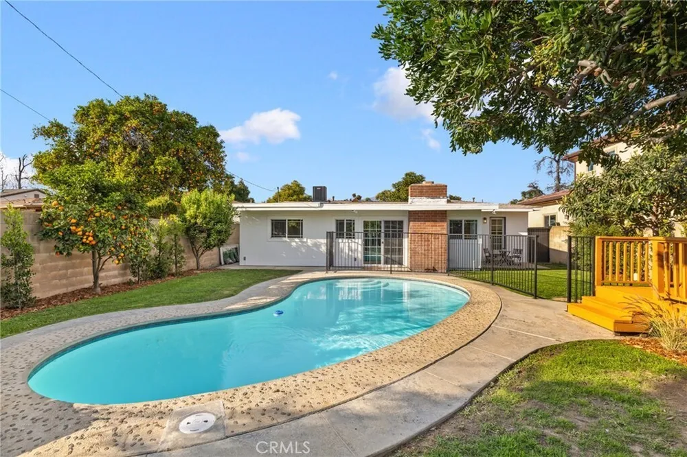 10240 Nadine St, Temple City, CA 91780