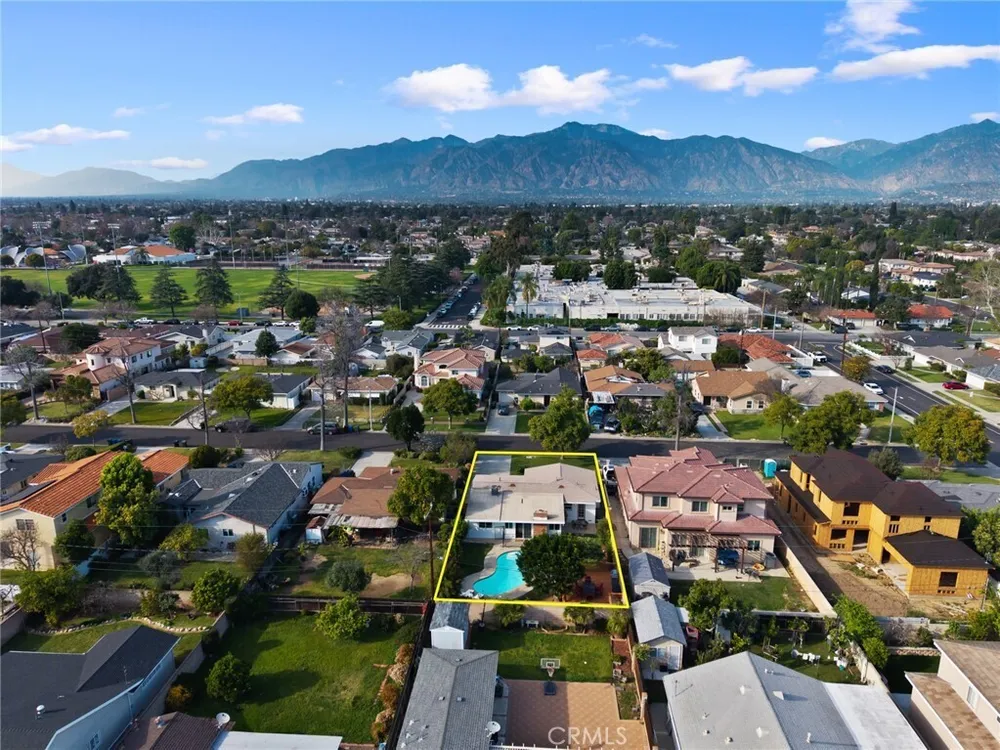 10240 Nadine St, Temple City, CA 91780