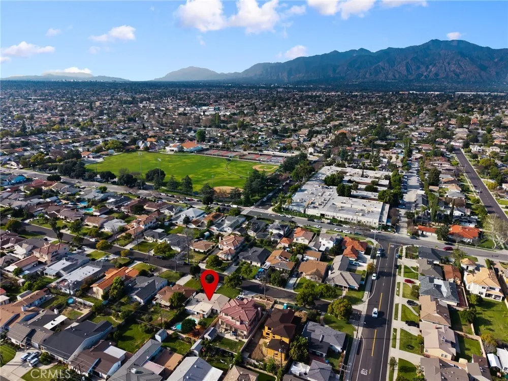 10240 Nadine St, Temple City, CA 91780