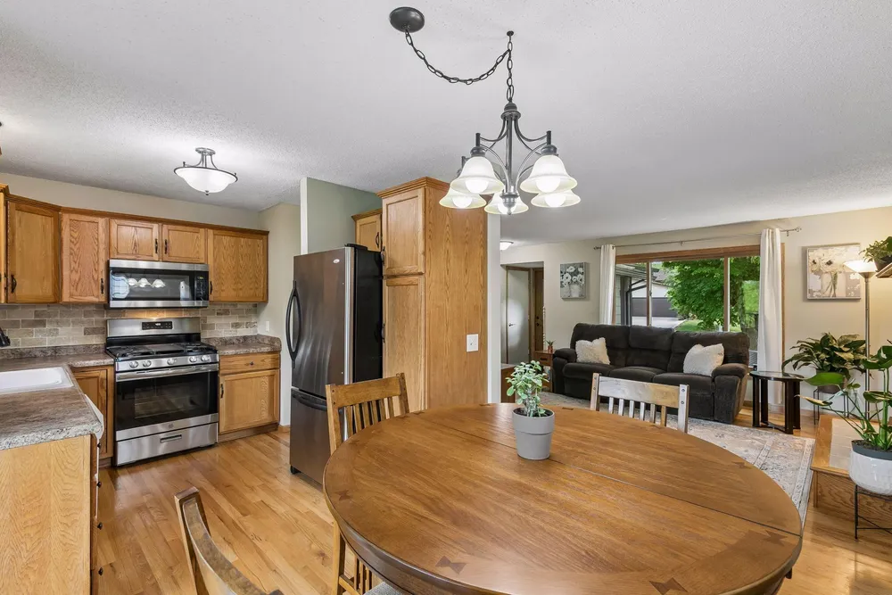 4738 W Wind Trail, Eagan, MN 55122
