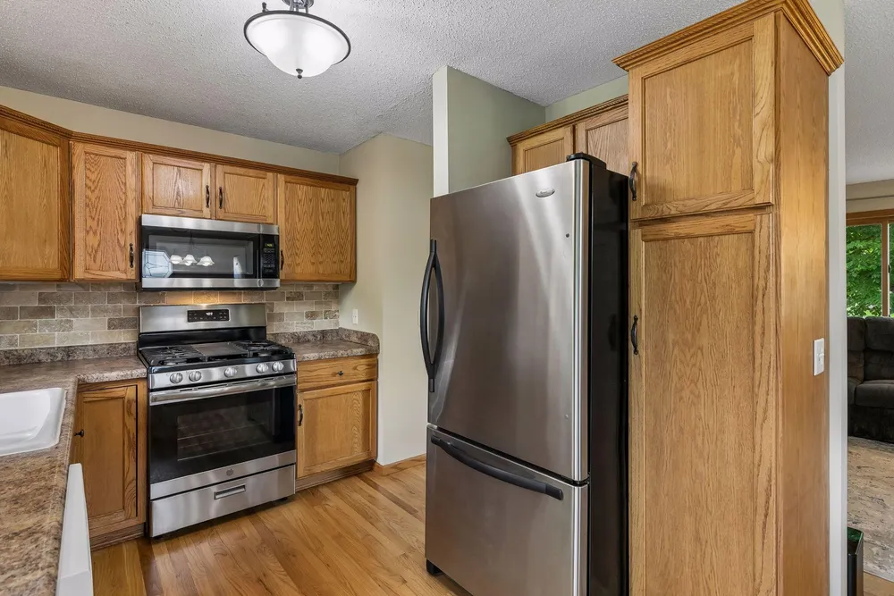 4738 W Wind Trail, Eagan, MN 55122