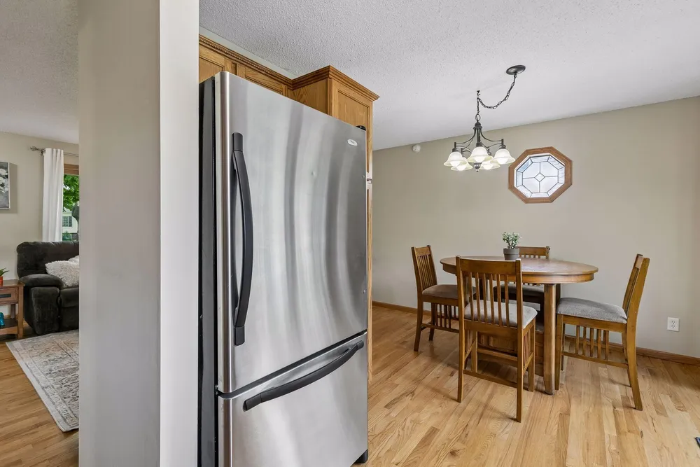 4738 W Wind Trail, Eagan, MN 55122
