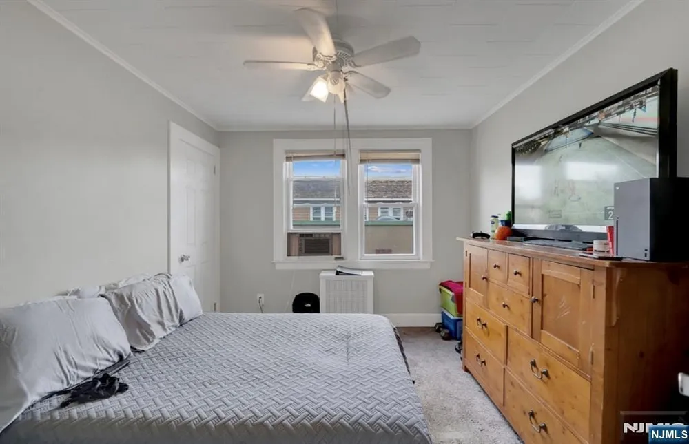 106 Broughton Ave, Bloomfield, NJ 07003