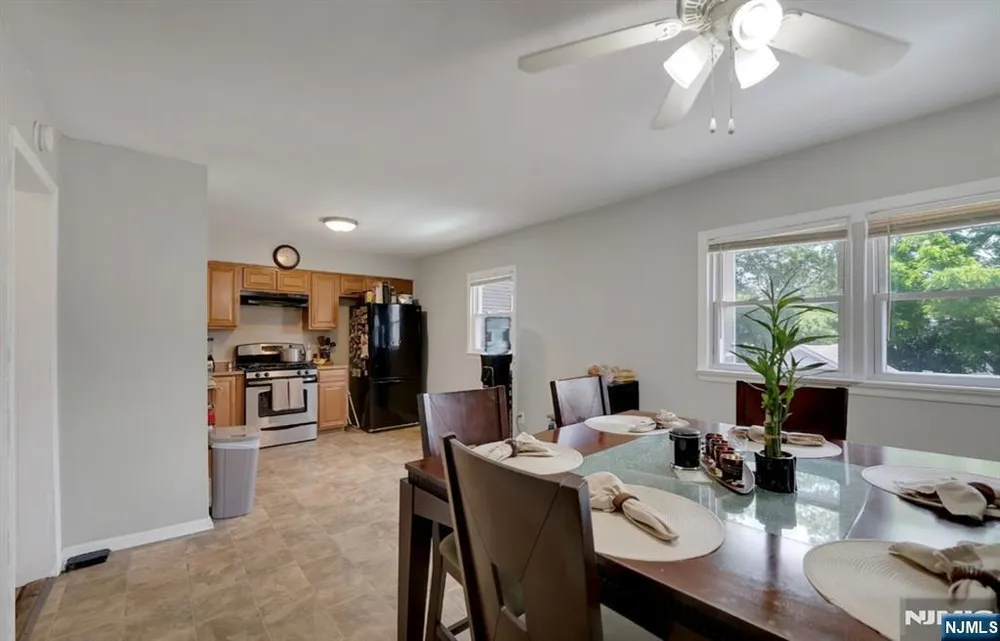 106 Broughton Ave, Bloomfield, NJ 07003