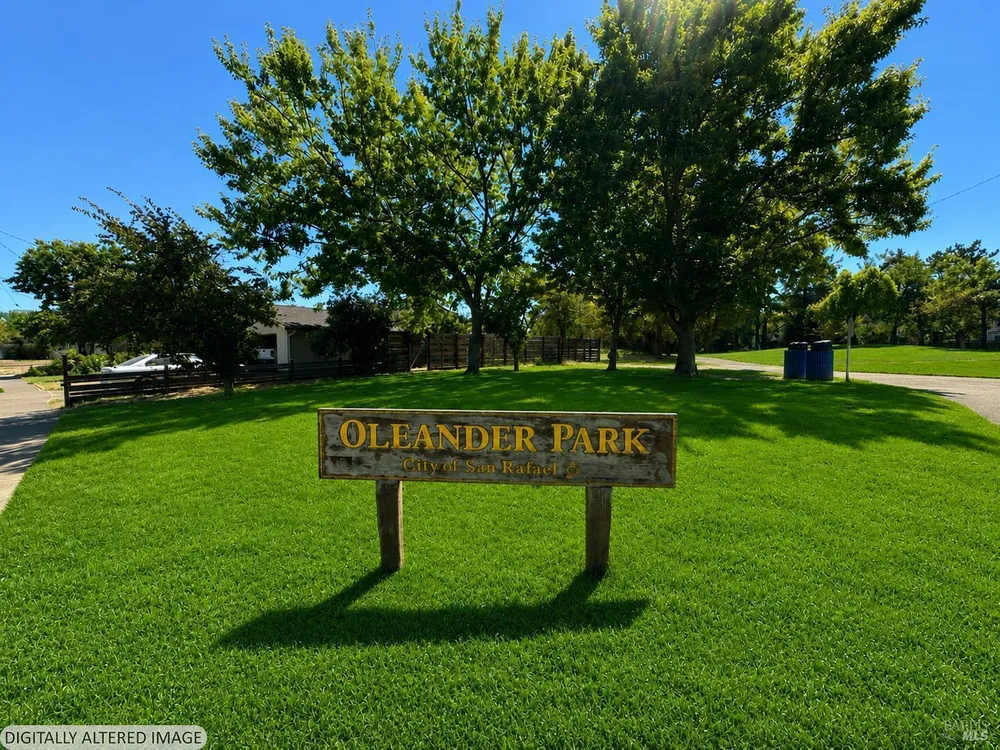 1004 Los Gamos Rd, San Rafael, CA 94903