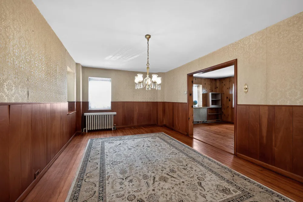 750 Loch Alsh Ave, Ambler, PA 19002