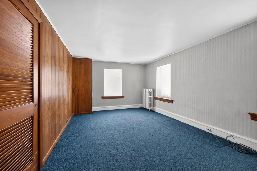 750 Loch Alsh Ave, Ambler, PA 19002