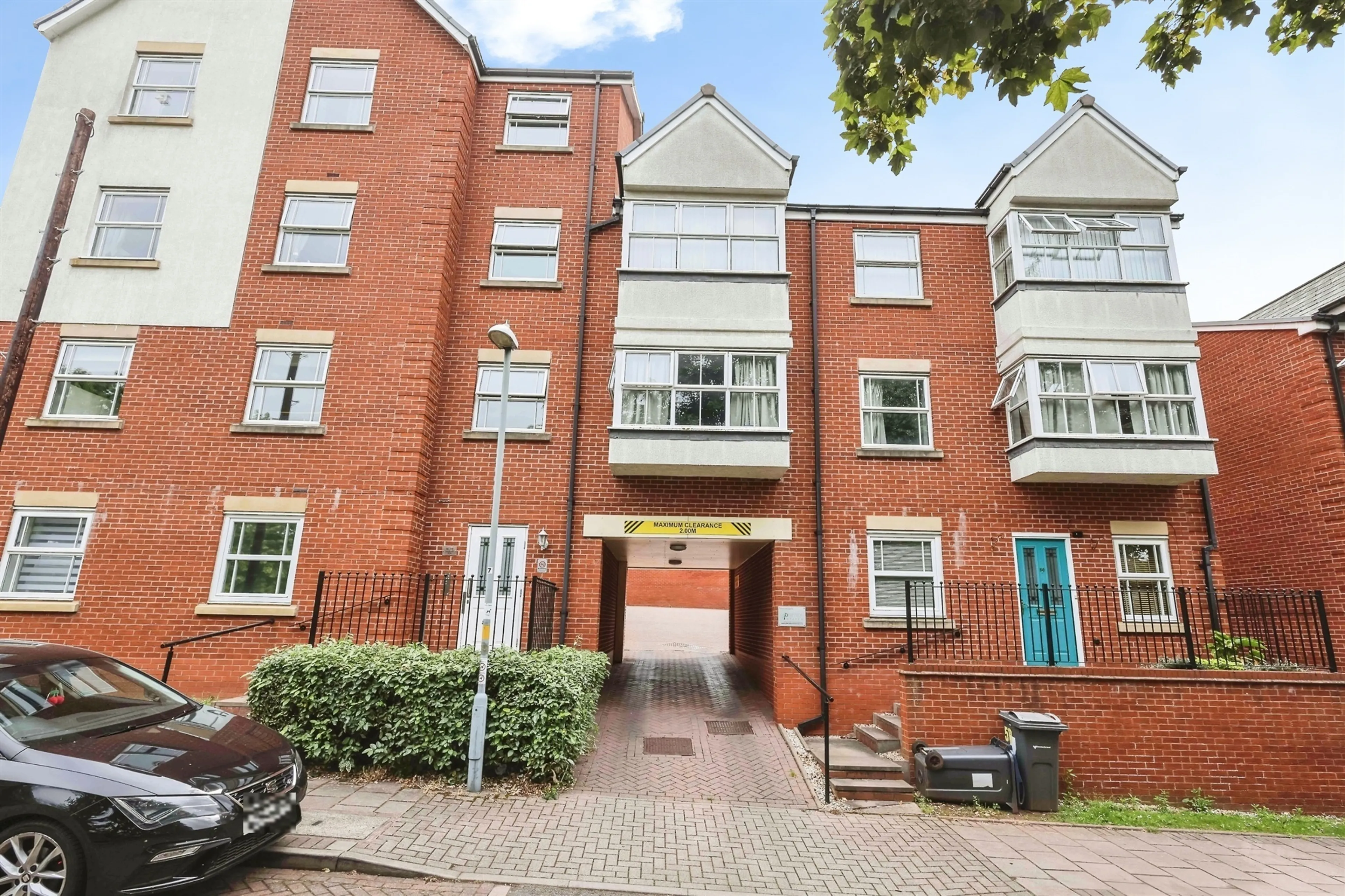 Property photo 0