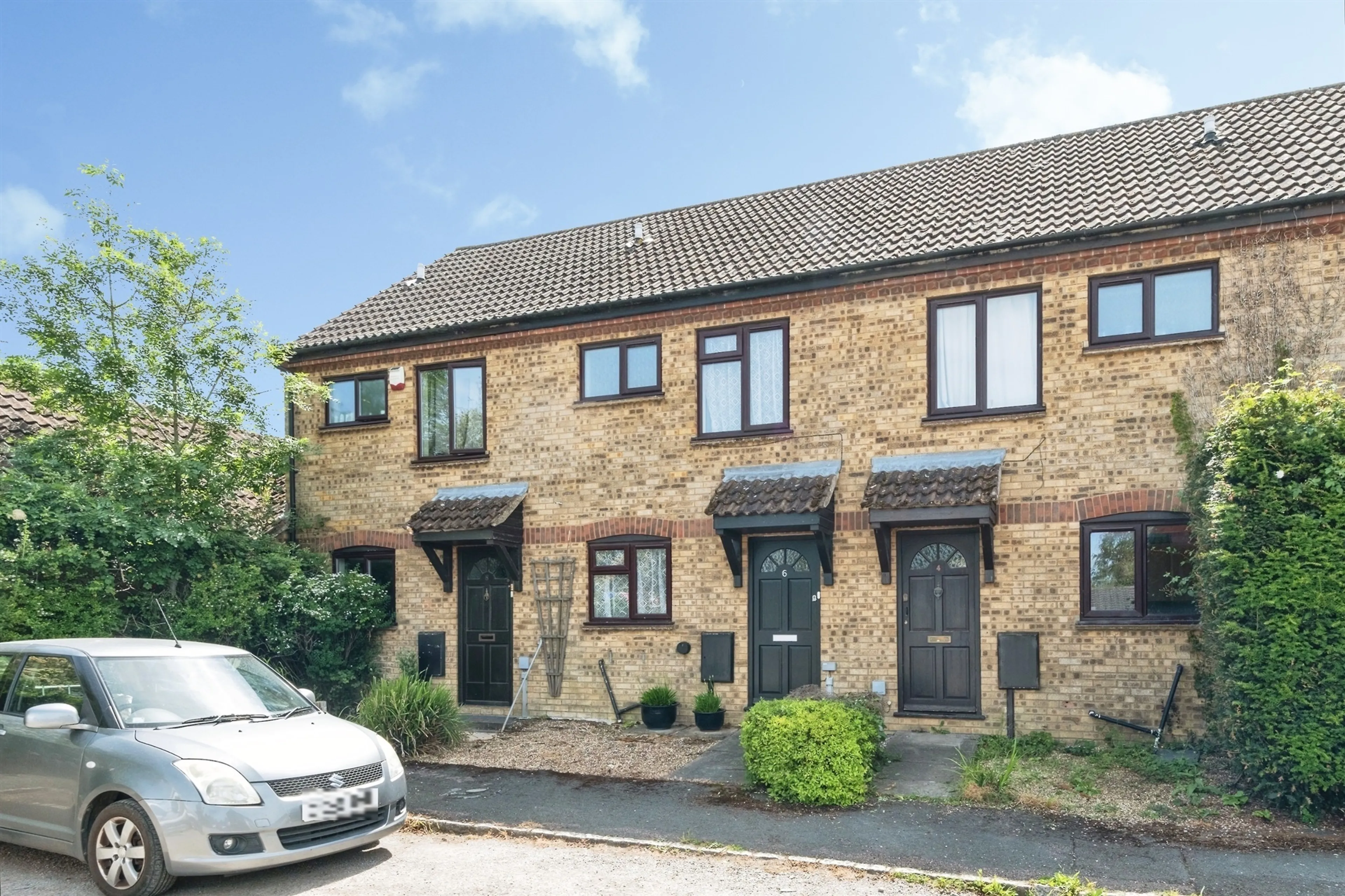 Property photo 0