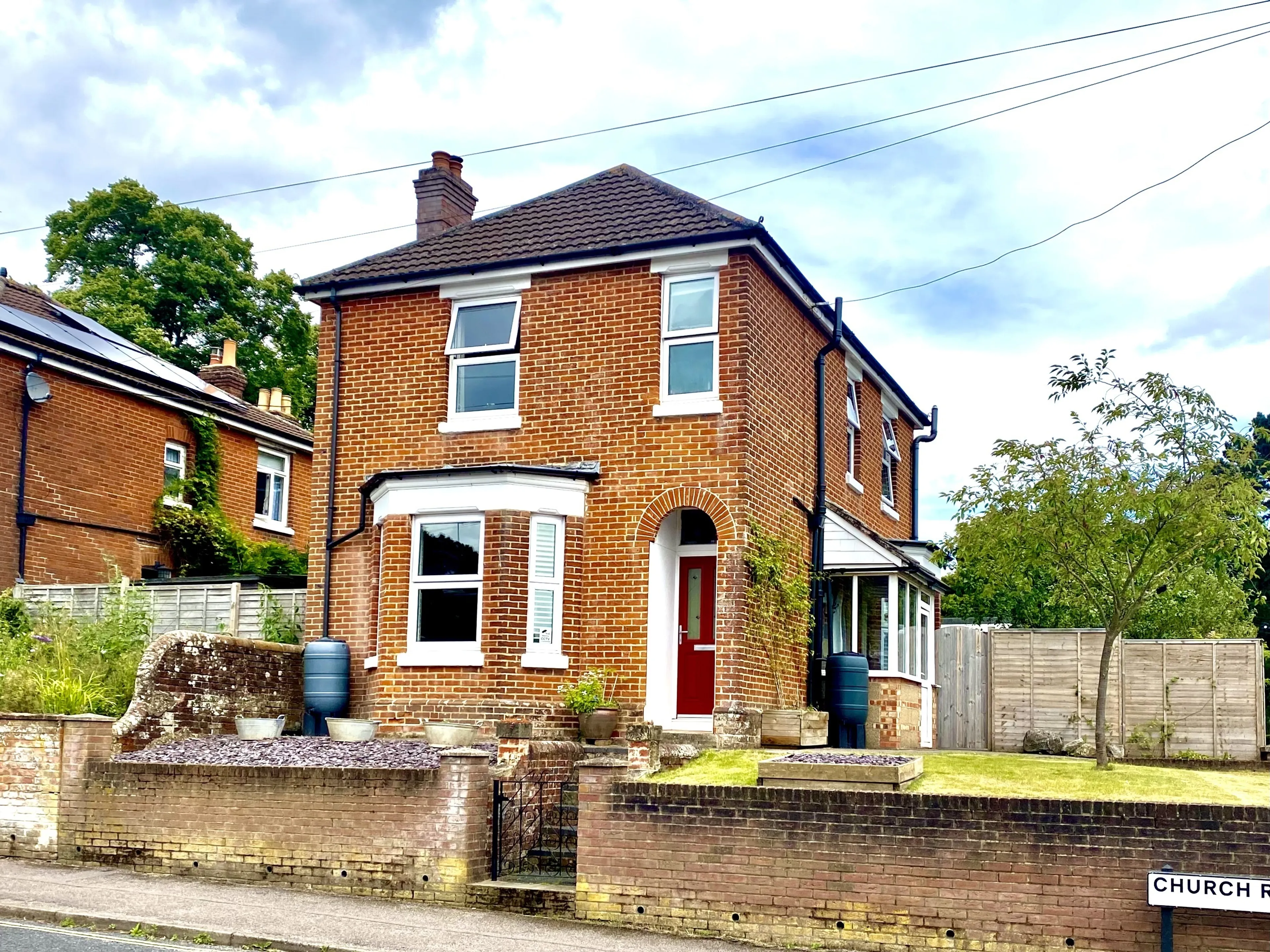 Property photo 0