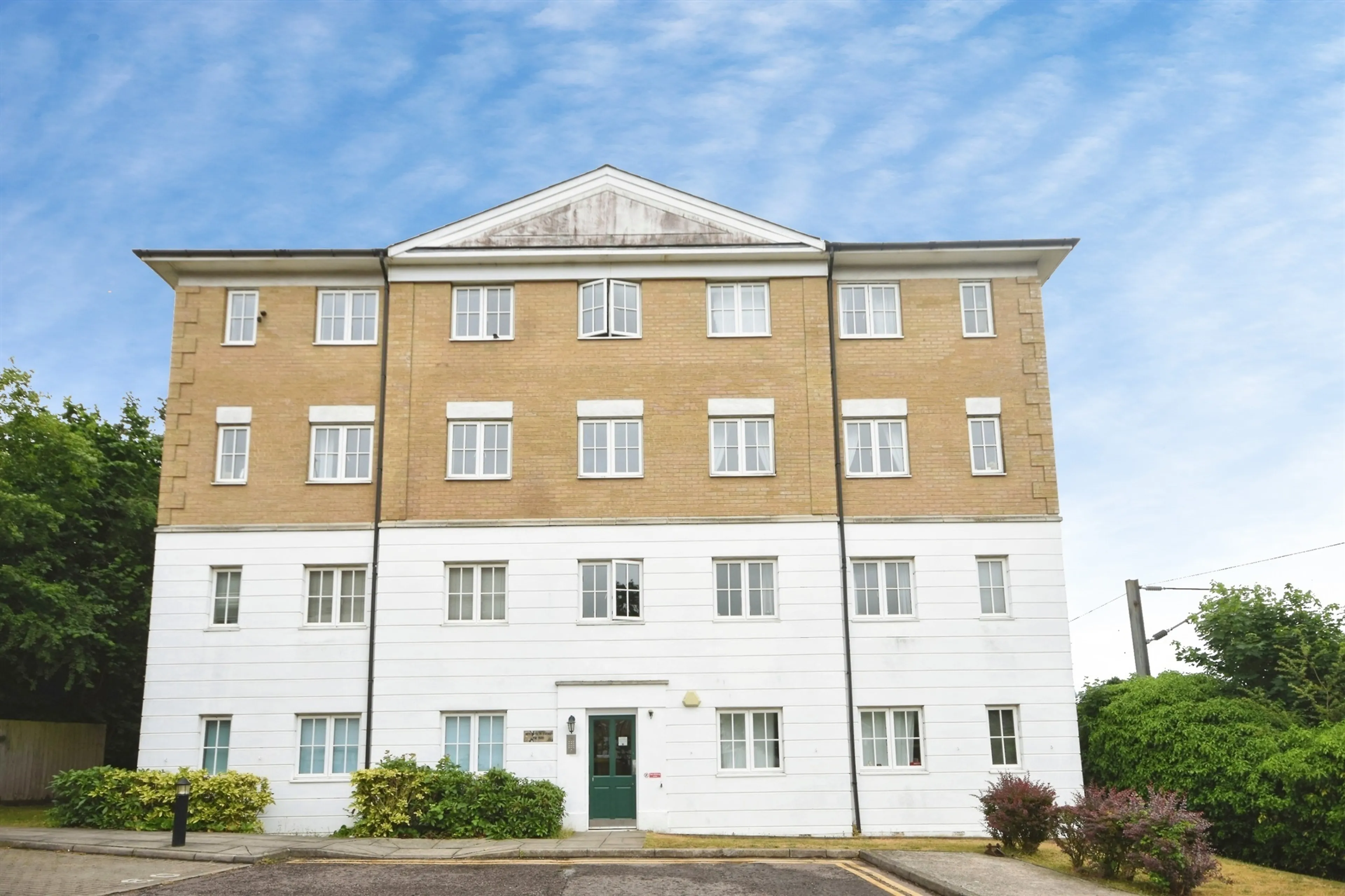 Property photo 0