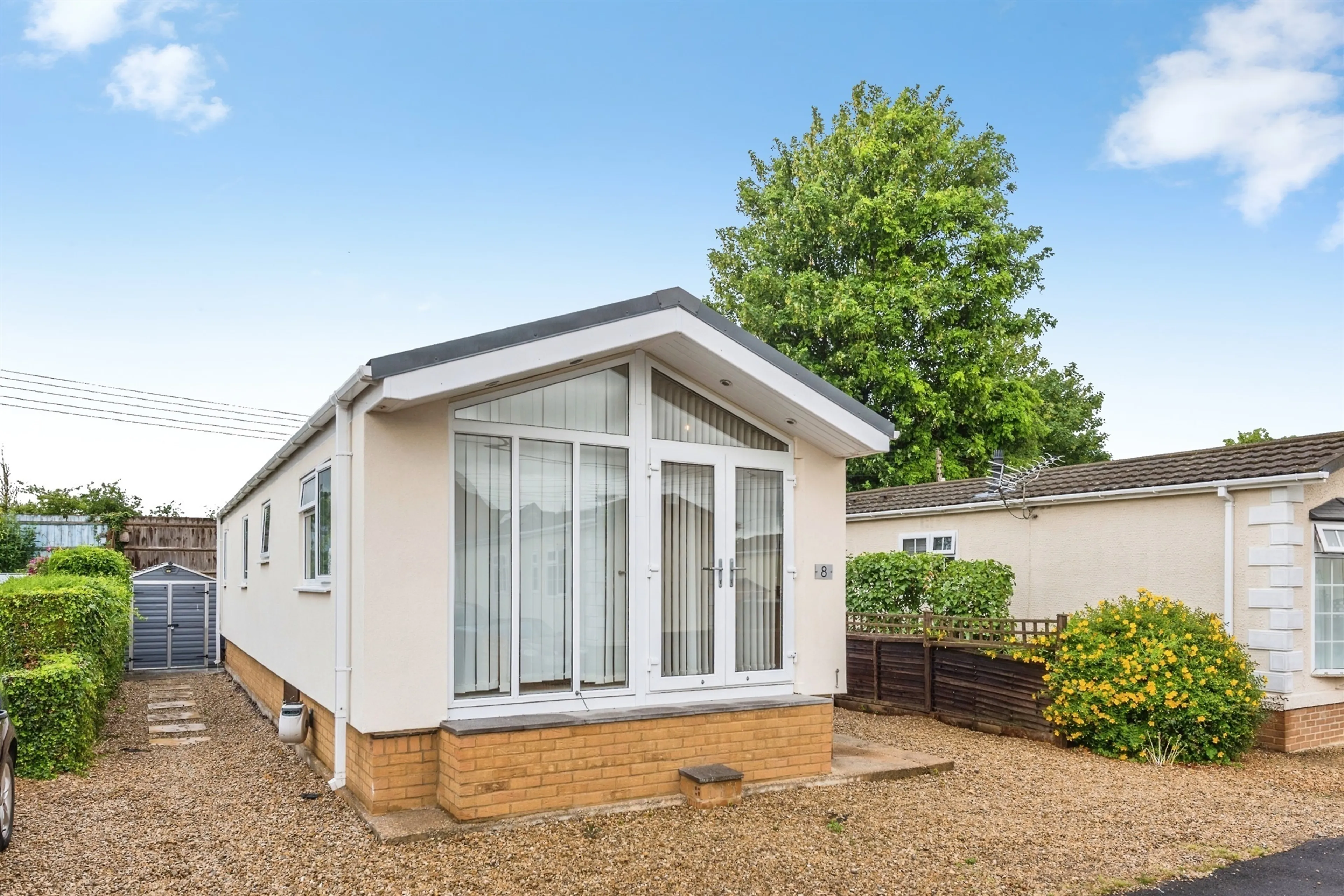 Property photo 0